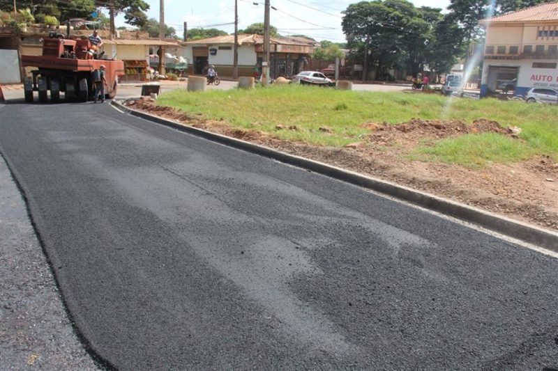 Jardim Bom Pastor recebe capa asfáltica